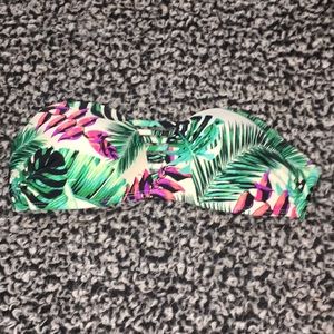 Strapless bathing suit top